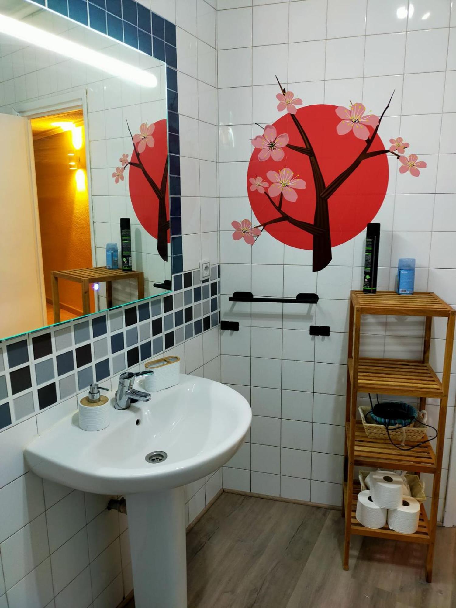 Apartamento Shenzhen En Astorga Camino De Santiago Cochera Bicis Exterior photo