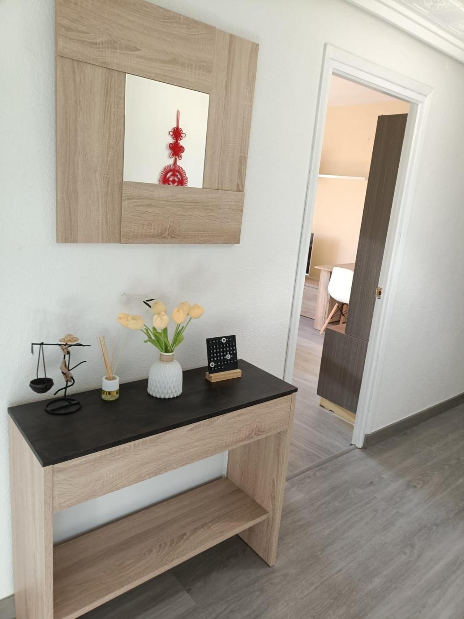 Apartamento Shenzhen En Astorga Camino De Santiago Cochera Bicis Exterior photo